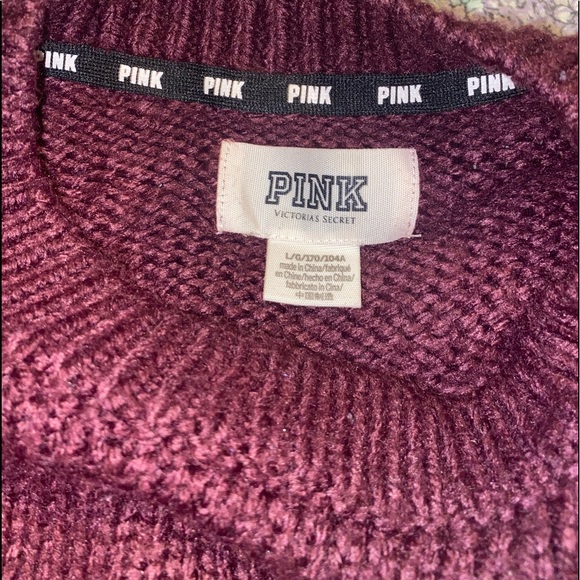 Pink/vs shirt - Picture 3 of 4